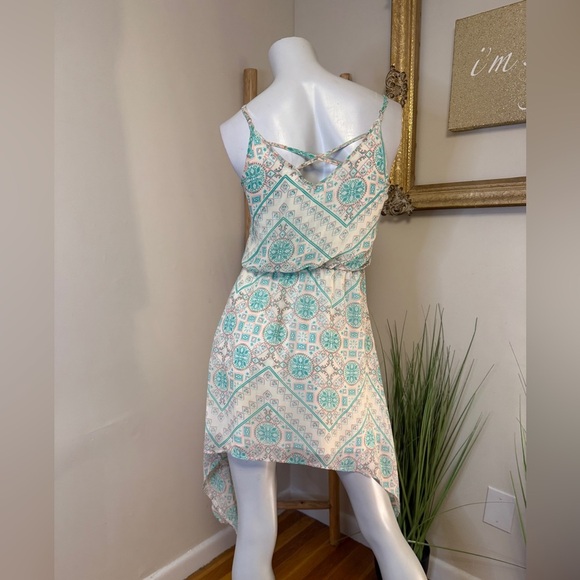 Guess summer sundress drape light green spaghetti strap XS Bohemian - Picture 7 of 7